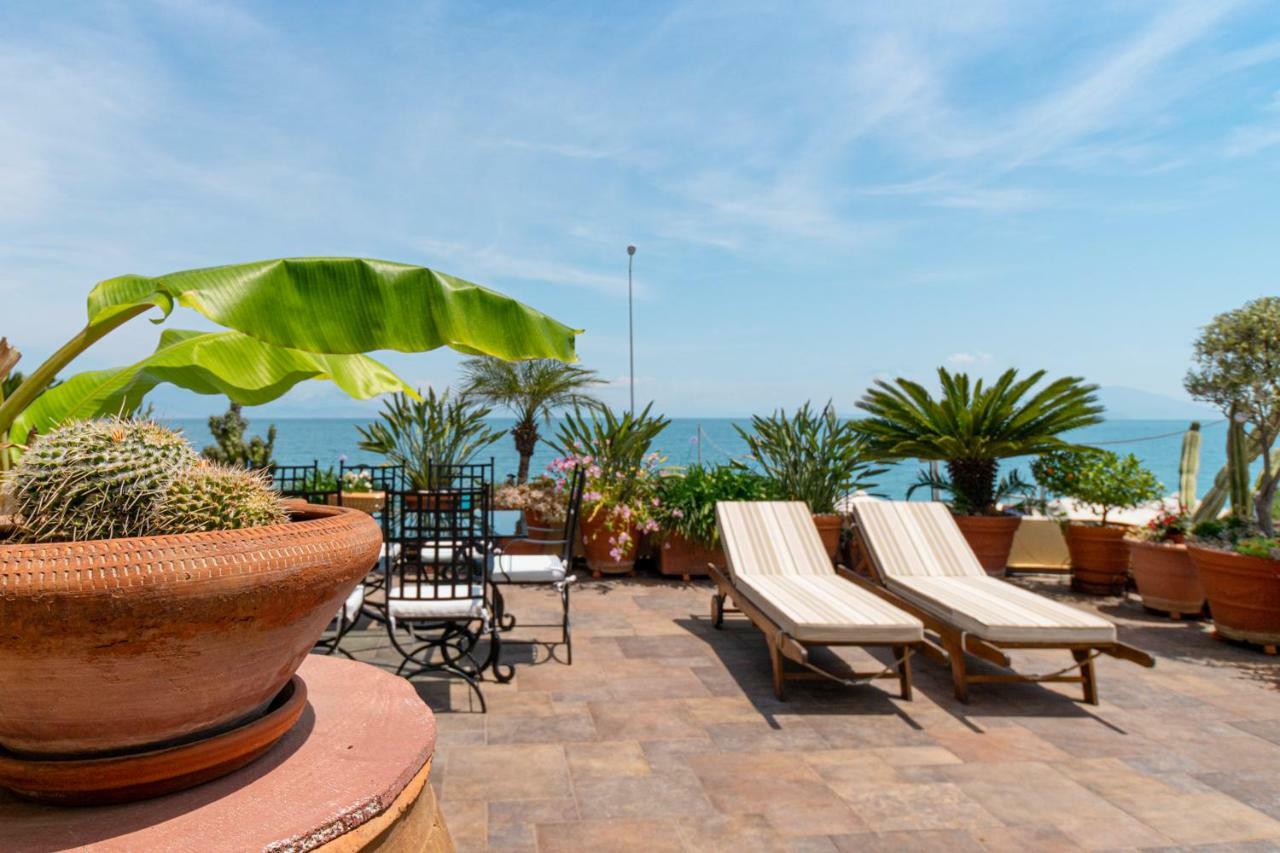 Diamante Beachfront Suites Xylokastro Luaran gambar